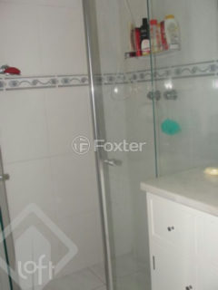 Image 4 - 1017361