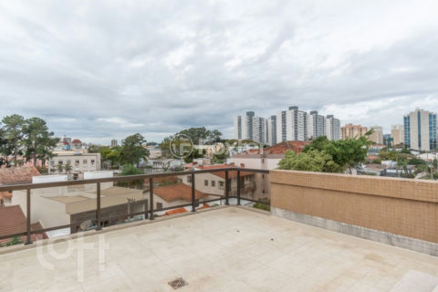 Image 33 - 1017369