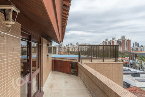 Image 41 - 1017369