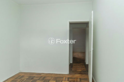 Image 9 - 1017375
