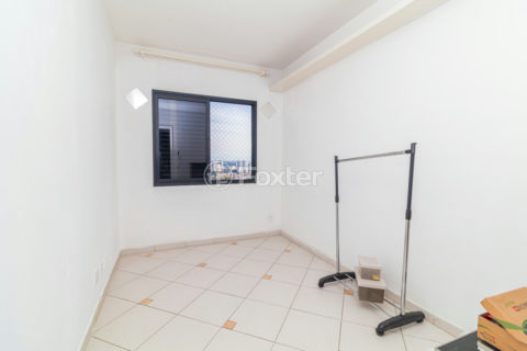 Image 7 - 1017376