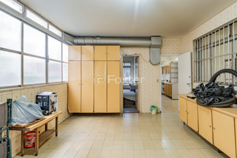 Image 51 - 1017403