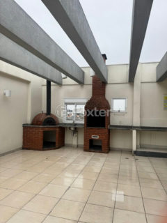 Image 43 - 1017421