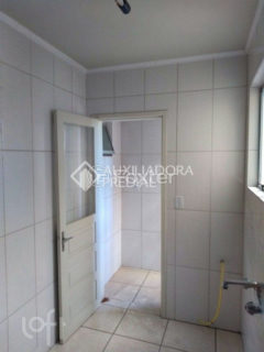 Image 4 - 1017430