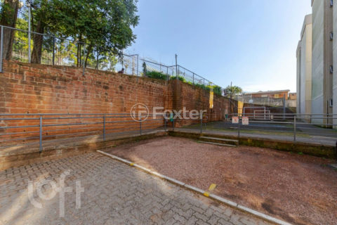 Image 27 - 1017453