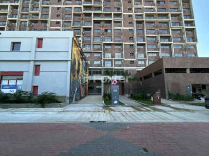 Image 5 - 1017460
