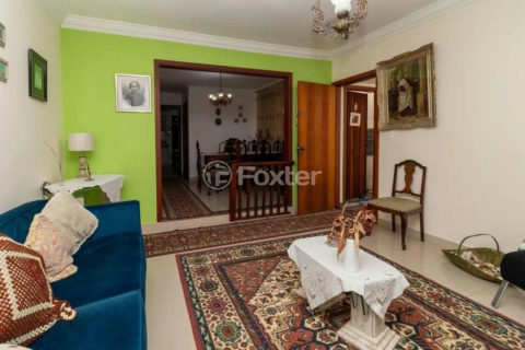 Image 2 - 1017466