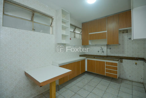 Image 22 - 1017475