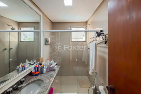 Image 31 - 1017477