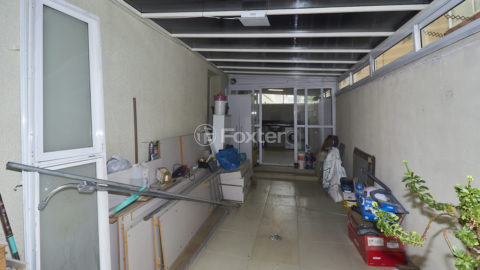 Image 30 - 1017517