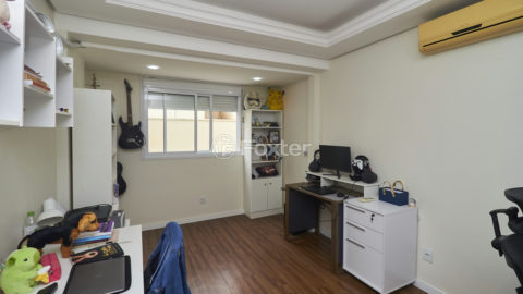 Image 11 - 1017517
