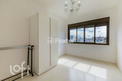 Image 18 - 1017547