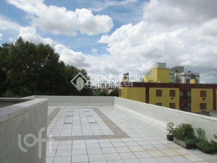 Image 20 - 1017548