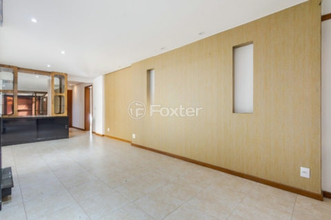 Image 4 - 1017584