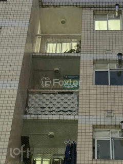 Image 10 - 1017611