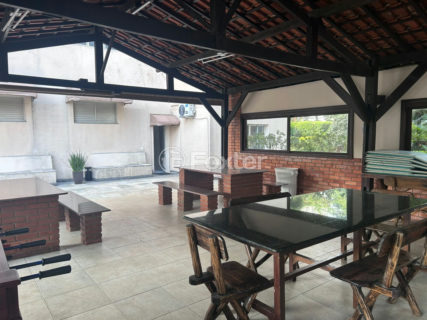 Image 6 - 1017617