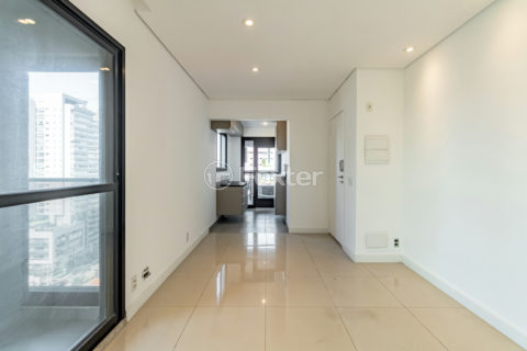 Image 3 - 1017641