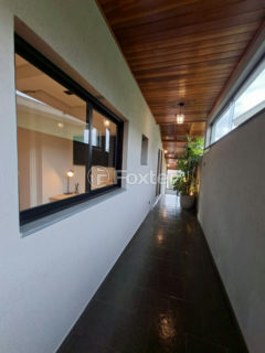 Image 27 - 1017656