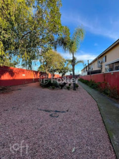 Image 32 - 1017683
