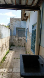Image 6 - 1017693
