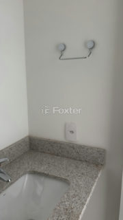 Image 3 - 1017712