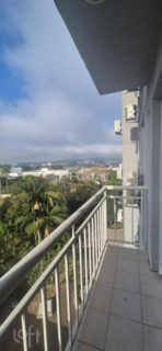 Image 17 - 1017730