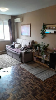 Image 4 - 1017733
