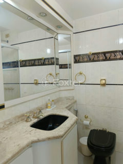 Image 9 - 1017757