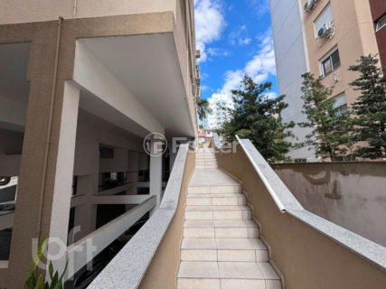 Image 31 - 1017831