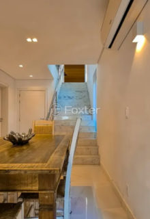 Image 3 - 1017851
