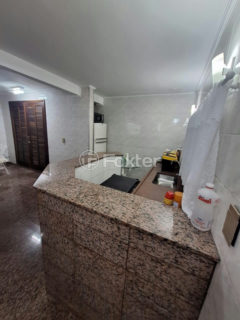 Image 11 - 1017853