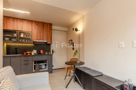 Image 6 - 1017854
