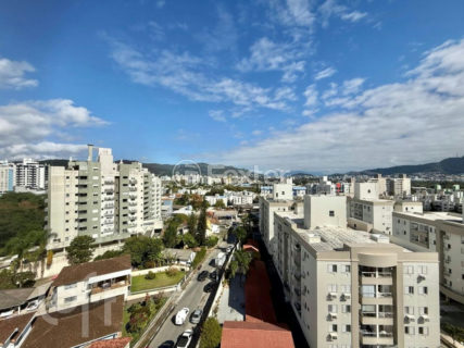 Image 22 - 1017889