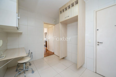 Image 7 - 1017891