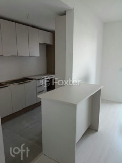 Image 1 - 1017895