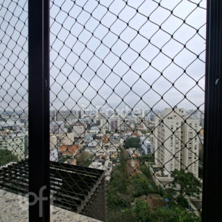 Image 30 - 1017920
