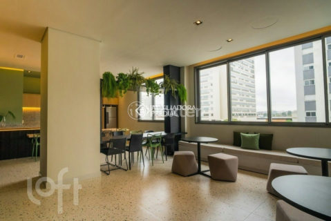 Image 3 - 1017987