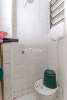 Image 16 - 1017995