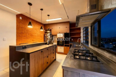 Image 7 - 1018225