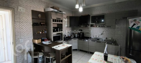Image 4 - 1018253