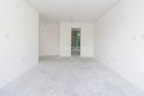 Image 23 - 1018282