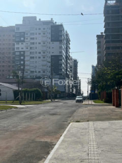 Image 40 - 1018284