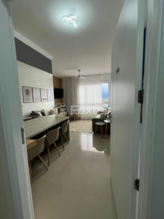 Image 2 - 1018284