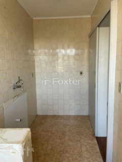Image 3 - 1018305