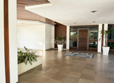 Image 15 - 1018395