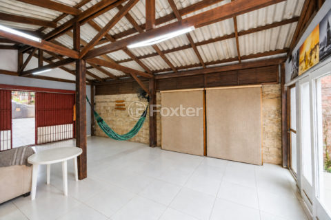 Image 16 - 1018398