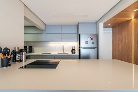 Image 21 - 1018471
