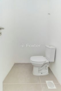 Image 4 - 1018498