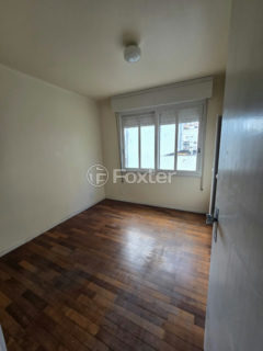 Image 4 - 1018512