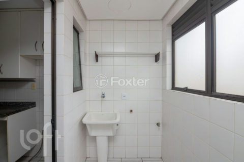 Image 13 - 1018516